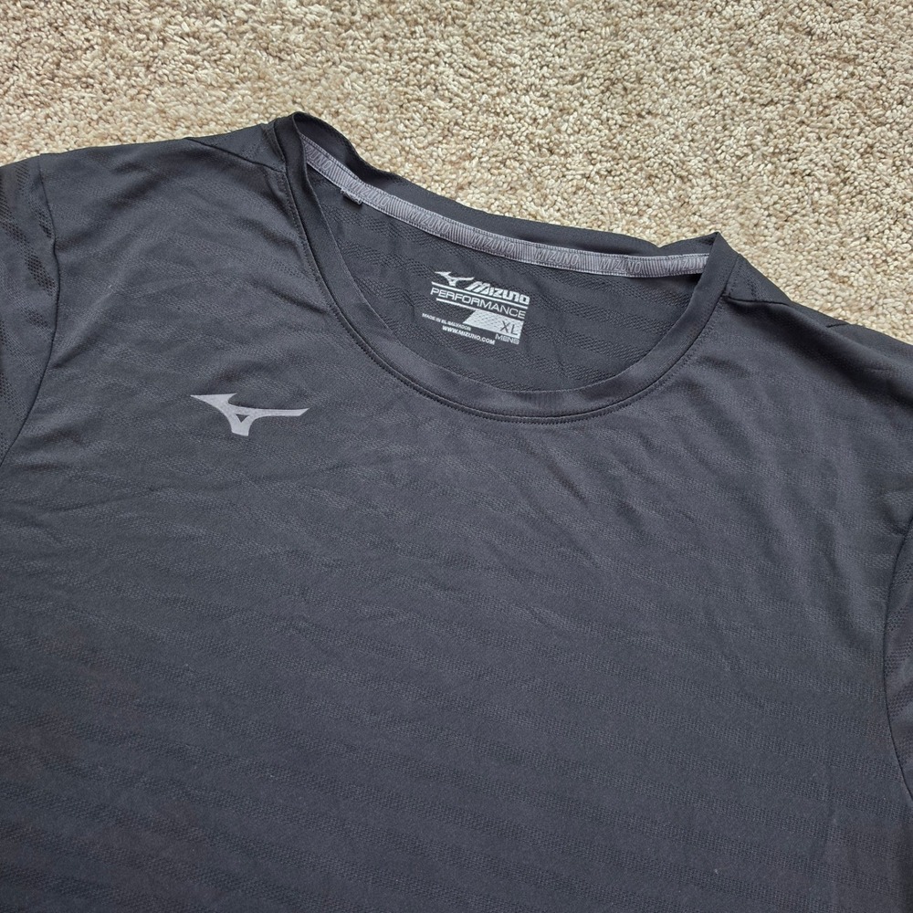 Mizuno Performance Shirt Mens XL Black Repreve Stretch Athletic Gym Tee Running